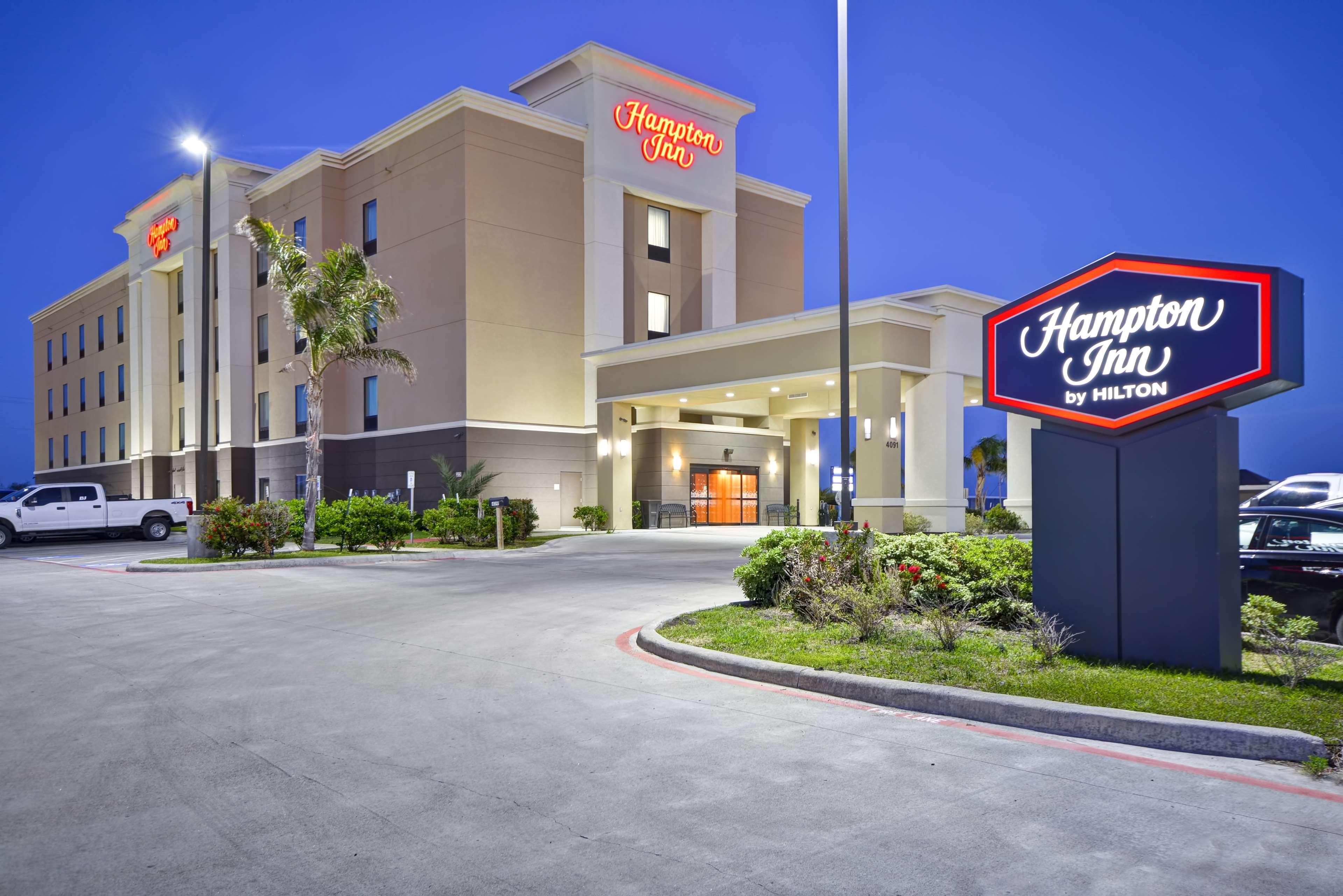 Hampton Inn Kenedy Экстерьер фото